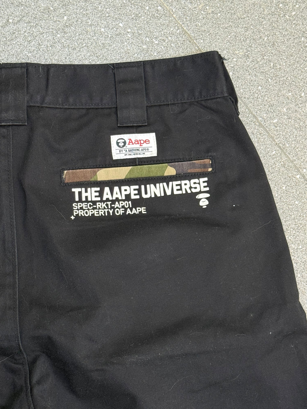 AAPE "APUNVS" Black Cargo Shorts
