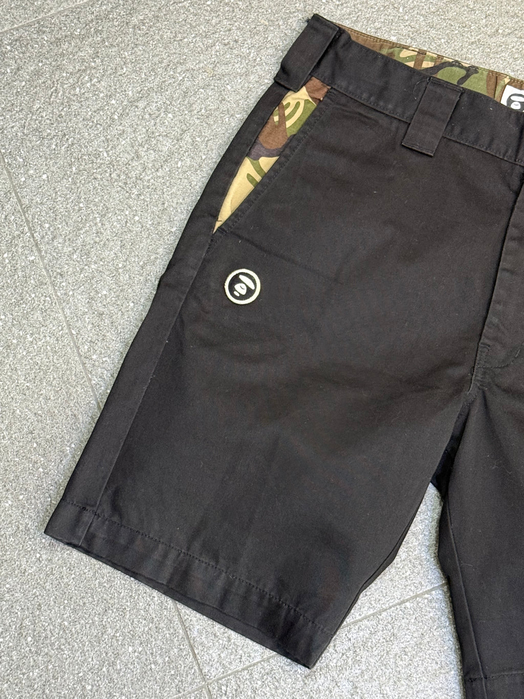 AAPE "APUNVS" Black Cargo Shorts