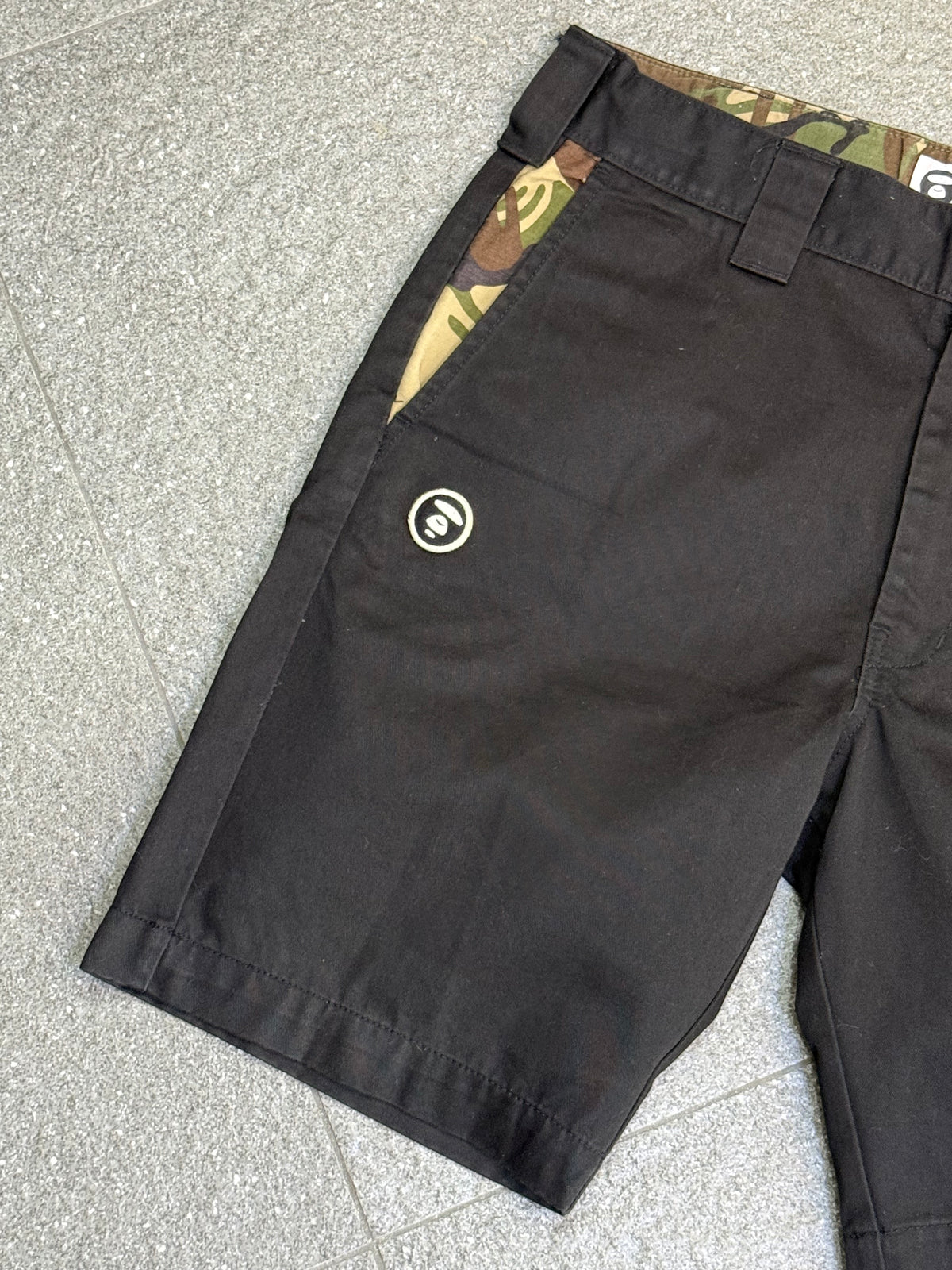 AAPE "APUNVS" Black Cargo Shorts
