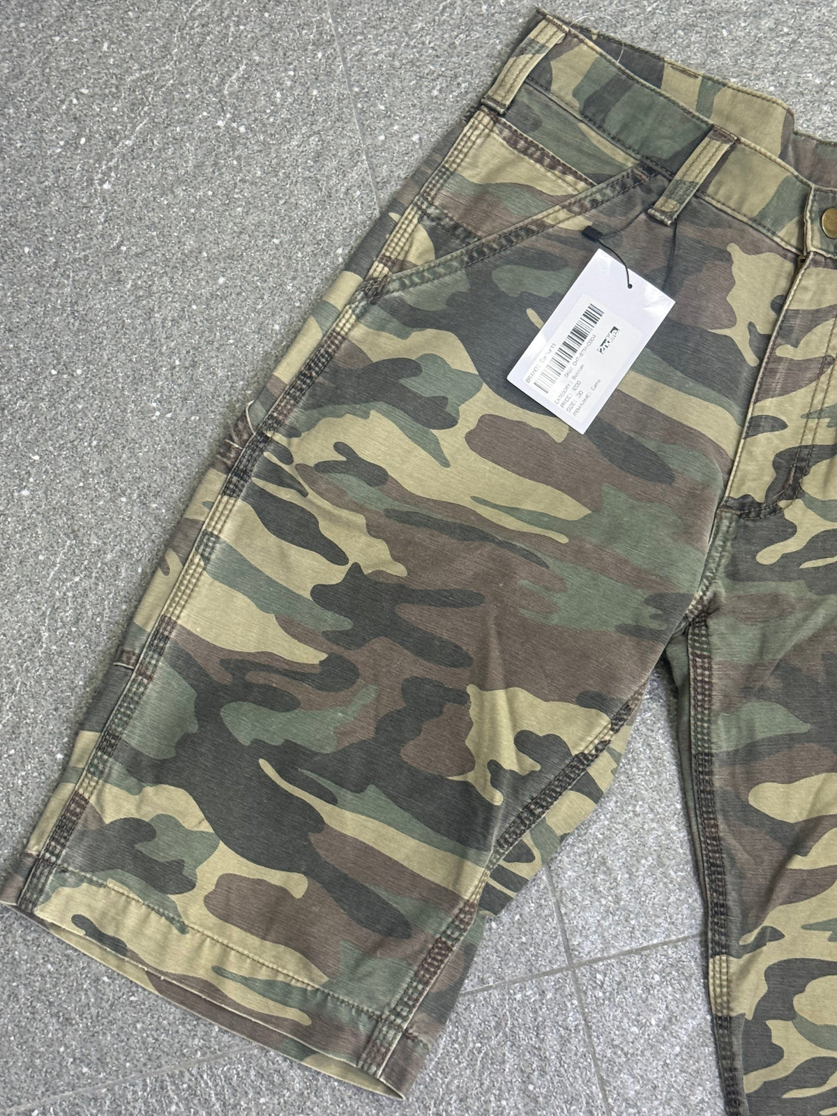 Carhartt Camouflage Shorts (Japan Release)