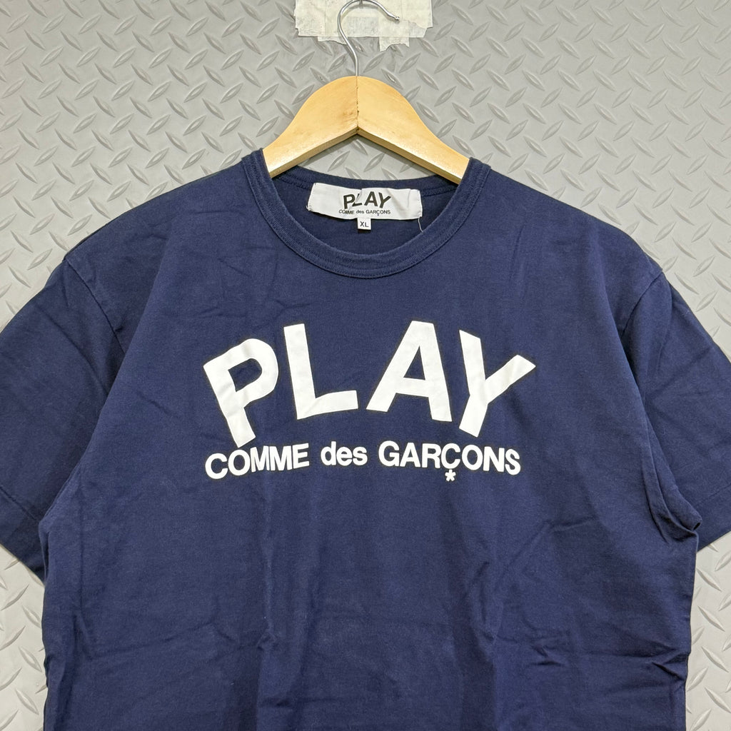 Play CDG Script Tee AZ T176 - Size XL