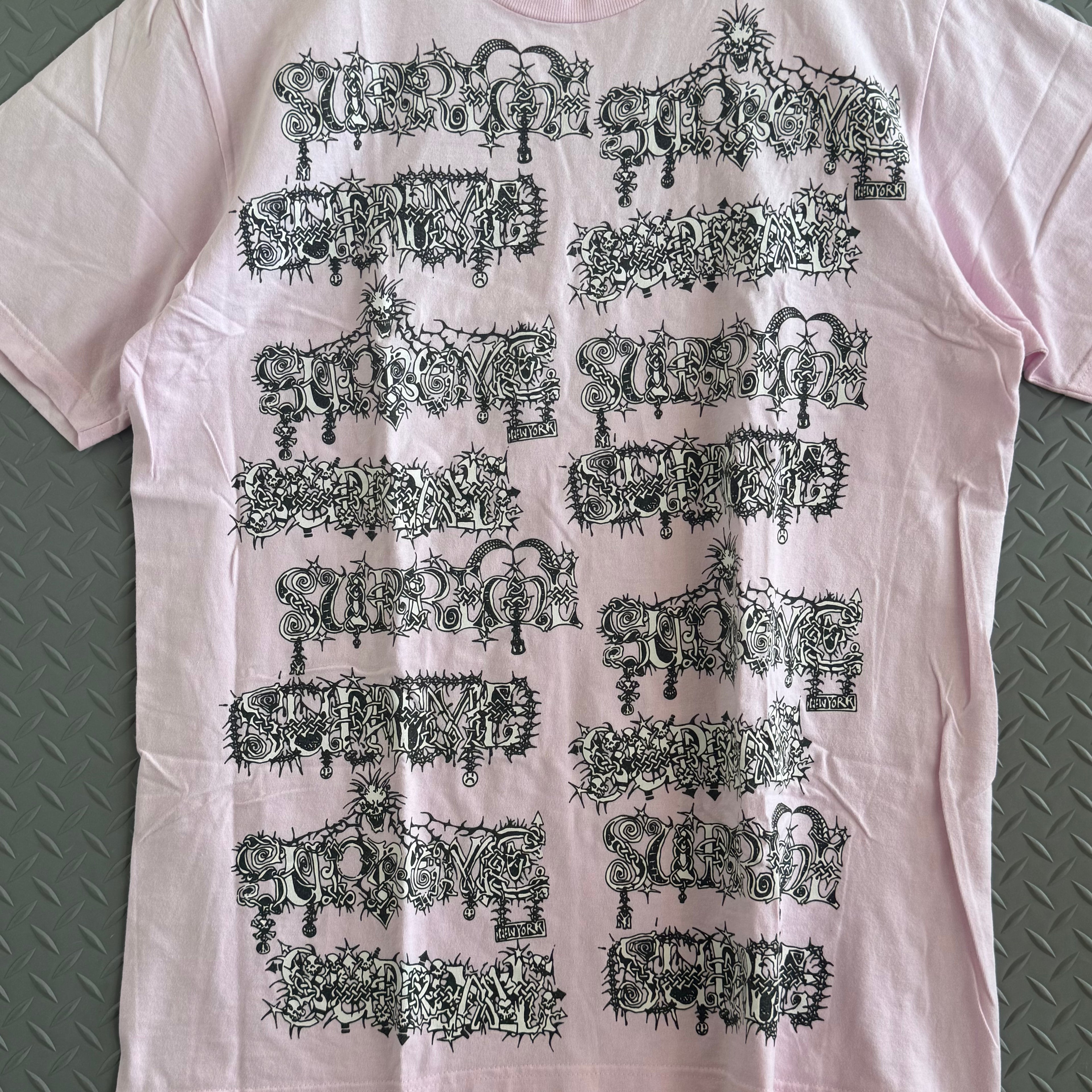 Supreme Wombat Tee - Size L