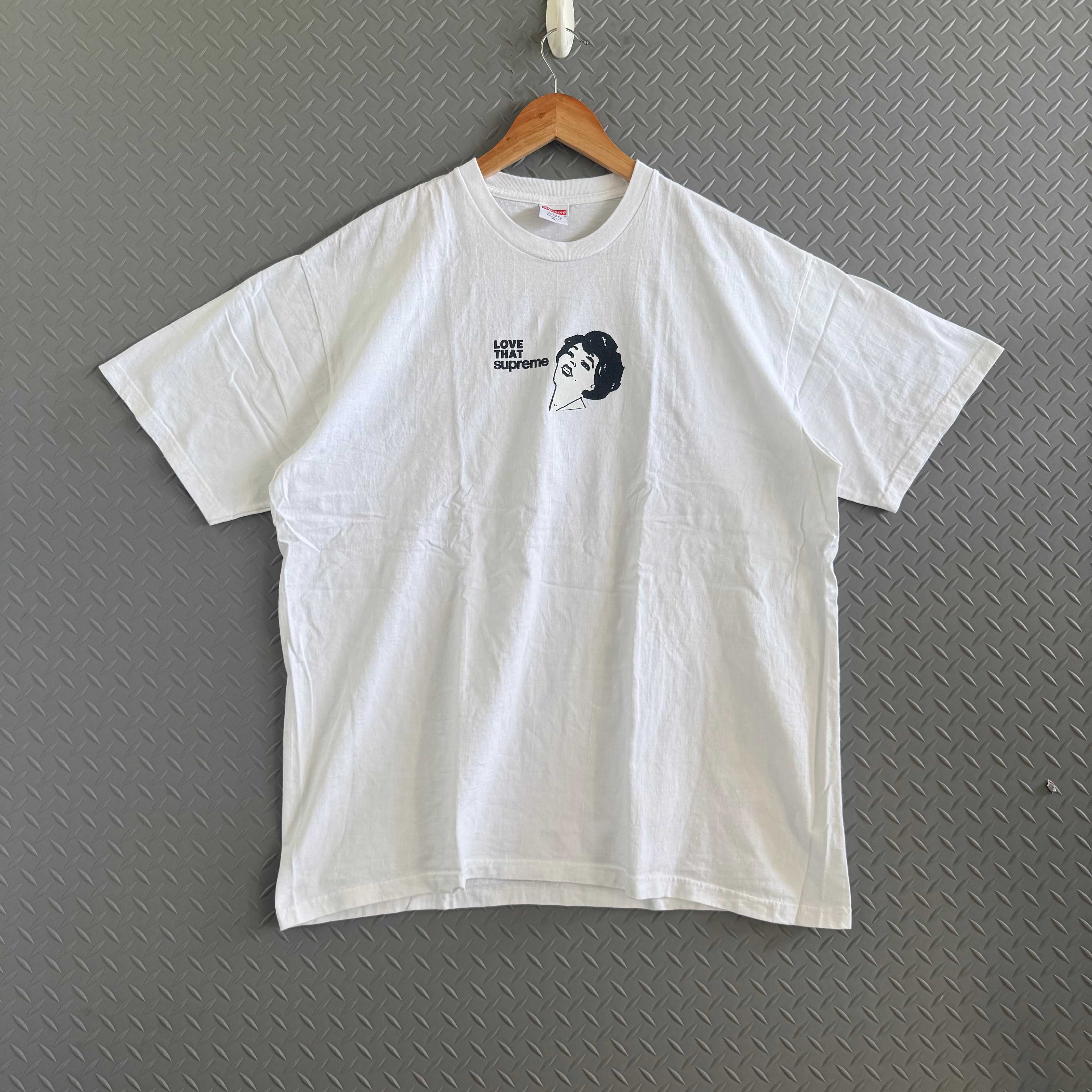 Supreme "Love That" Tee - Size XL