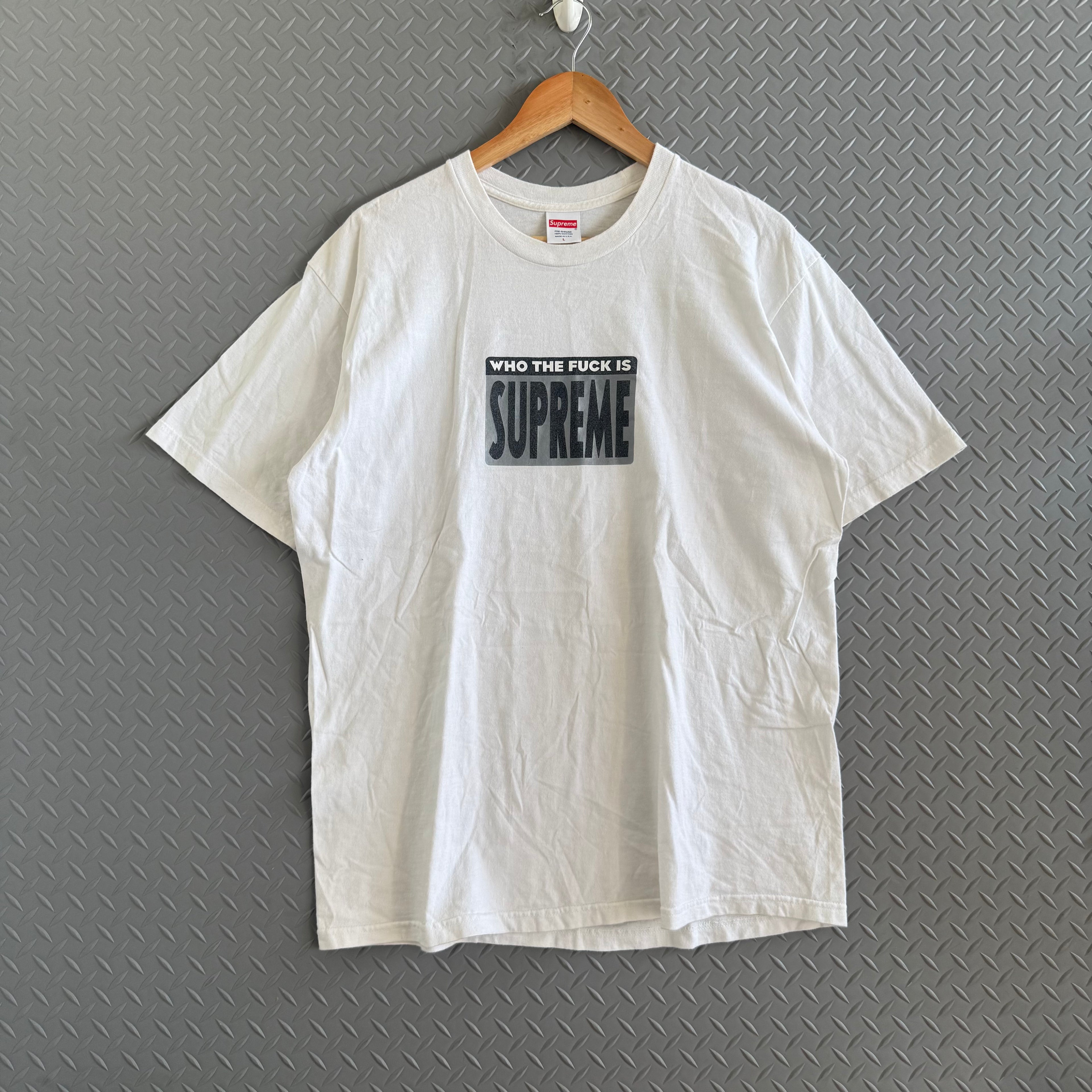 Supreme "Who the F*ck is Supreme" Tee - Size L