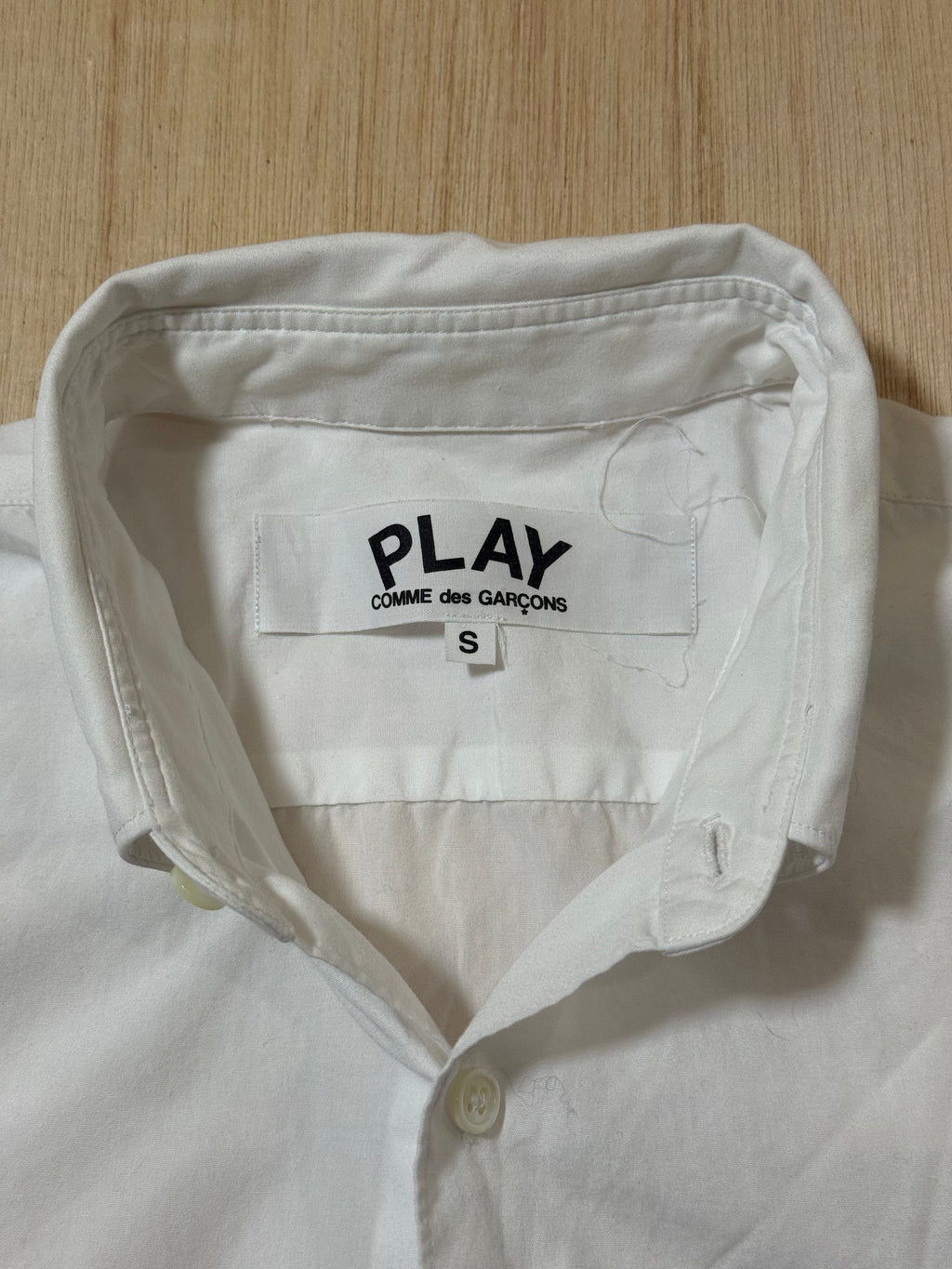 Play CDG Button Up