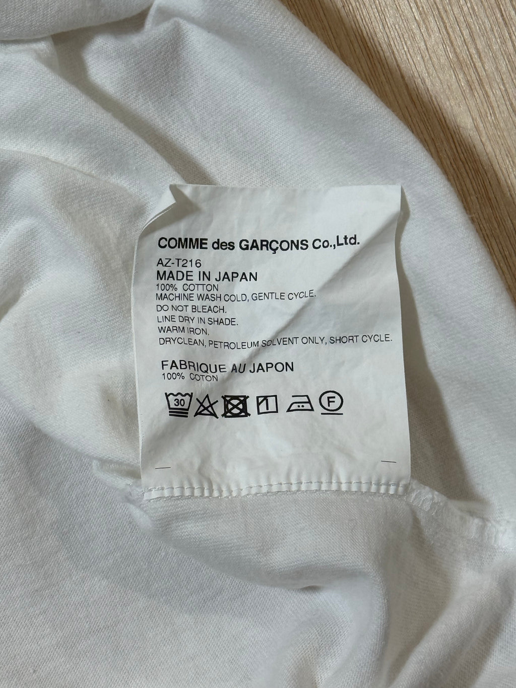 Play CDG Gold Heart Tee