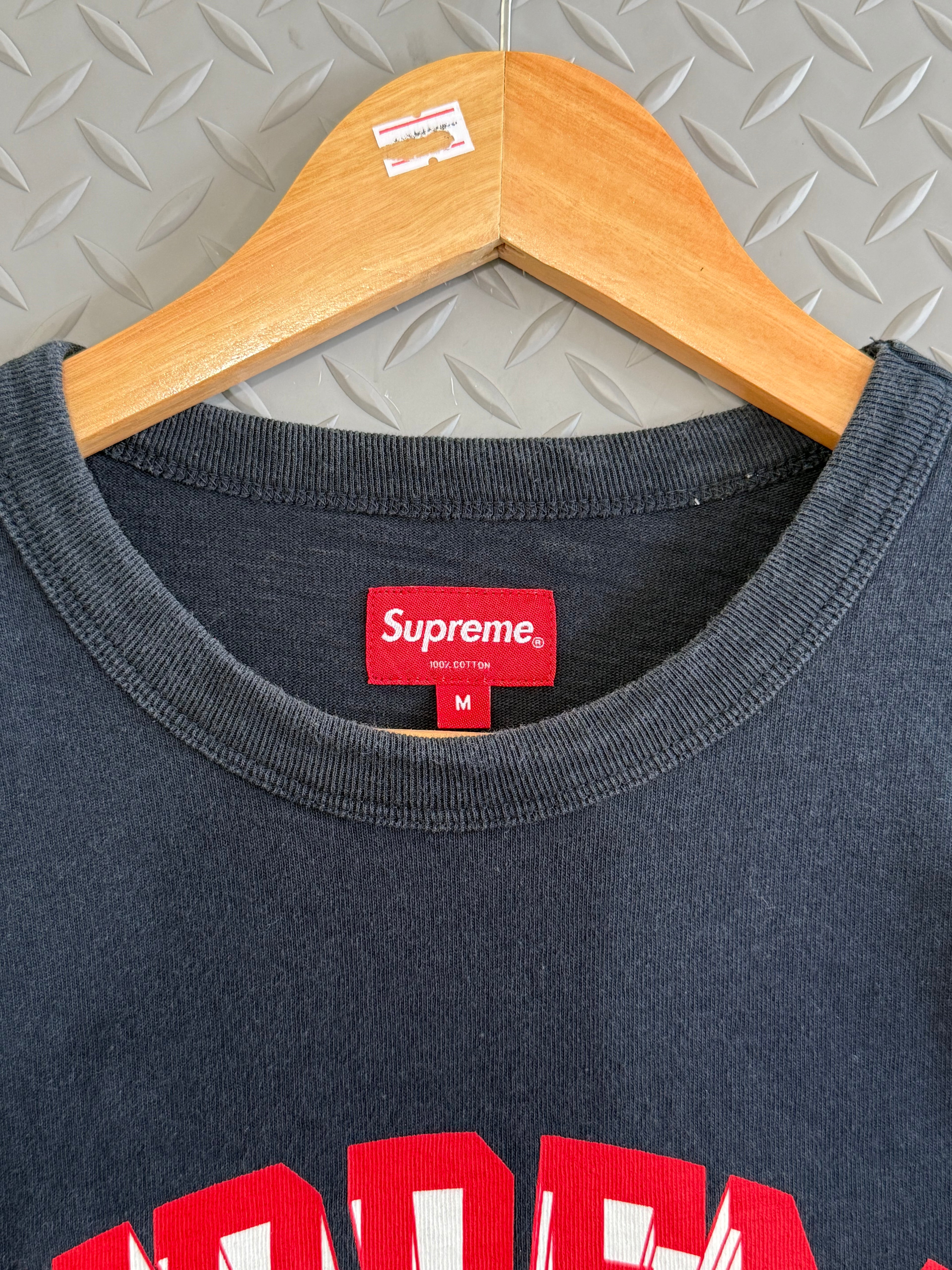 Supreme Cloud Arc Tee SS19 - Size M