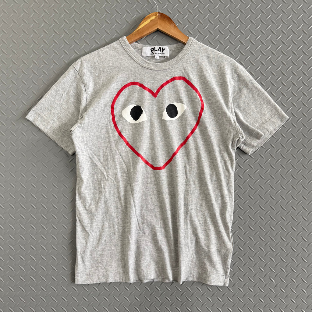 Play CDG Outline Heart Tee AZ-T266 - Size L