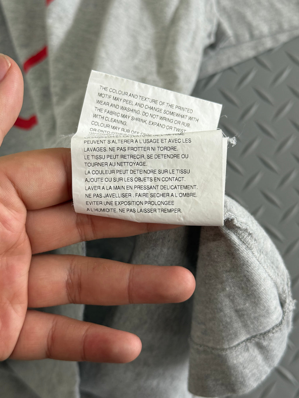 Play CDG Outline Heart Tee AZ-T266 - Size L