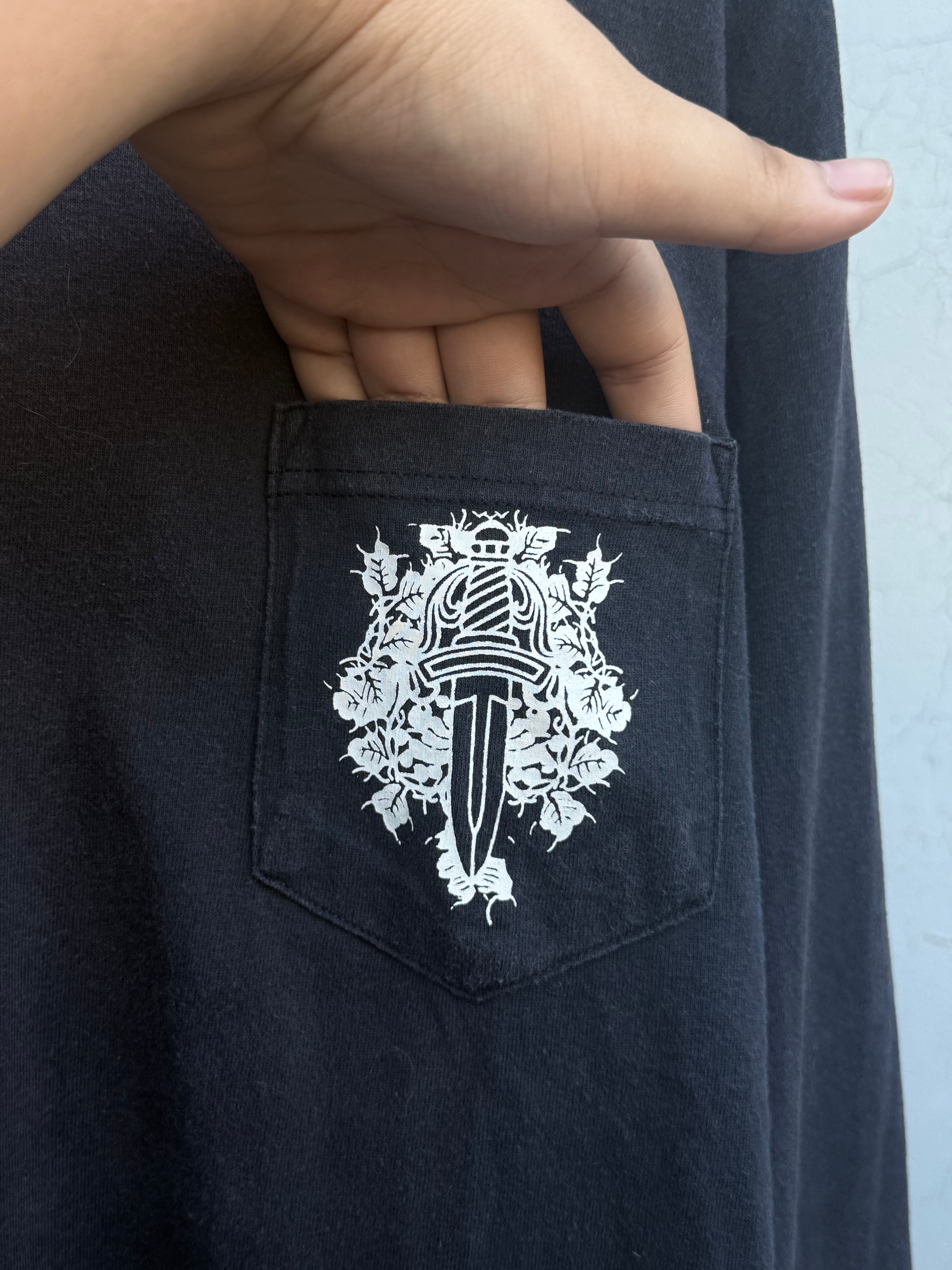 VTG Chrome Hearts Floral Longsleeve Pocket Tee - Size M